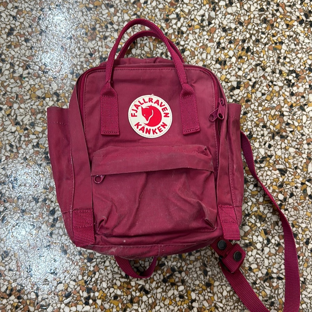 Fjallraven Kanken Mini GUC